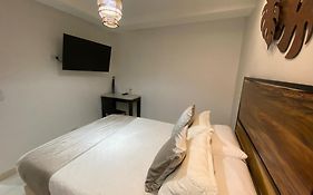 Maidy Luxury Hotel